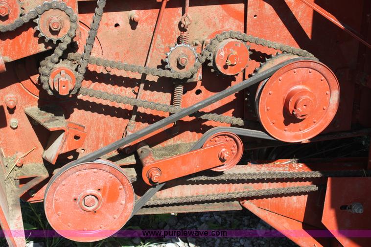 image for item A3718 AGCO Hesston 565A round baler