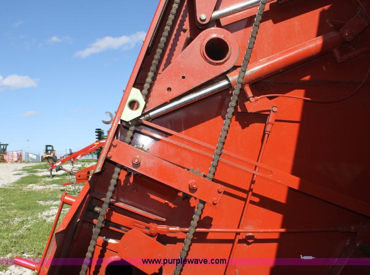 image for item A3718 AGCO Hesston 565A round baler