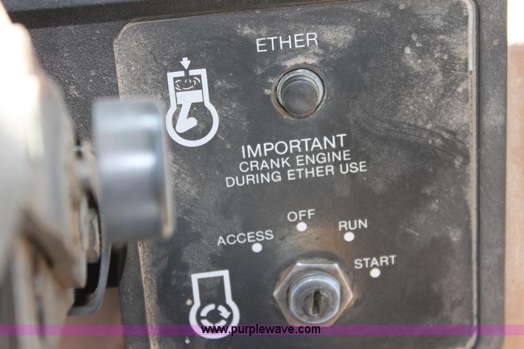 image for item A3724 1982 Allis Chalmers 8050 MFWD tractor