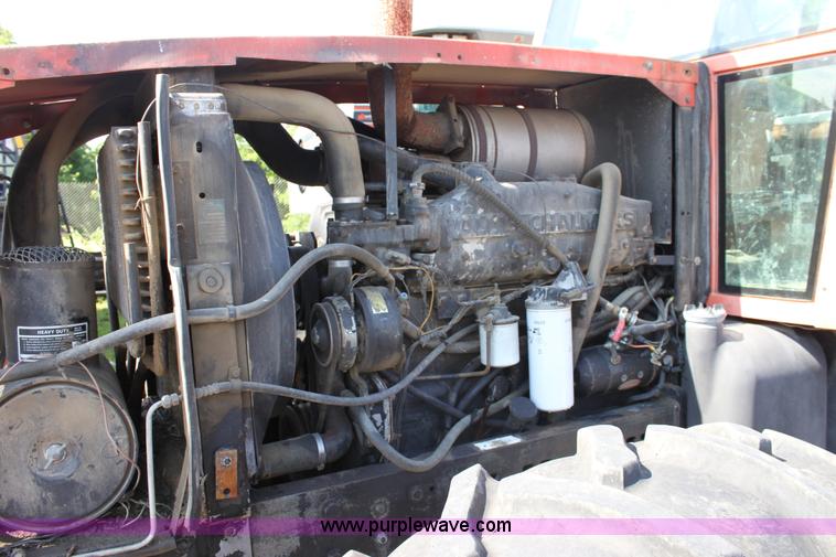 image for item A3724 1982 Allis Chalmers 8050 MFWD tractor