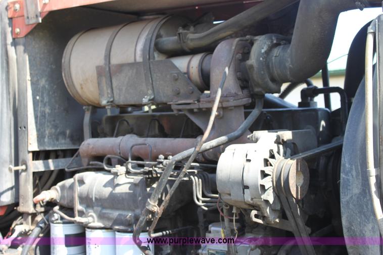 image for item A3724 1982 Allis Chalmers 8050 MFWD tractor