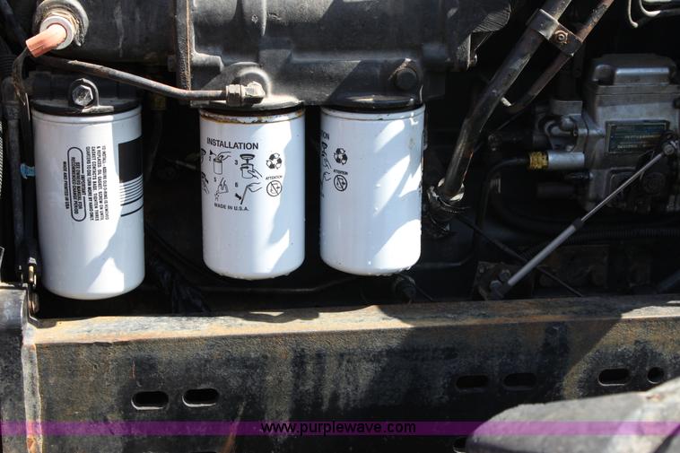 image for item A3724 1982 Allis Chalmers 8050 MFWD tractor