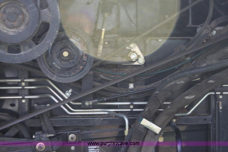 image for item A3733 2003 AGCO Gleaner R75 RWA combine