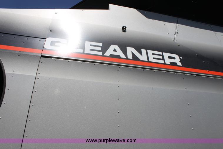 image for item A3733 2003 AGCO Gleaner R75 RWA combine