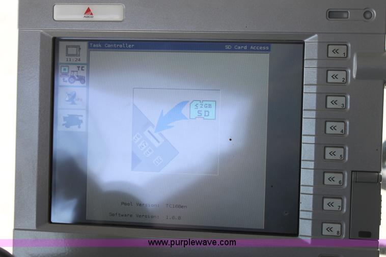 image for item A3735 2009 AGCO Challenger 670B RWA combine