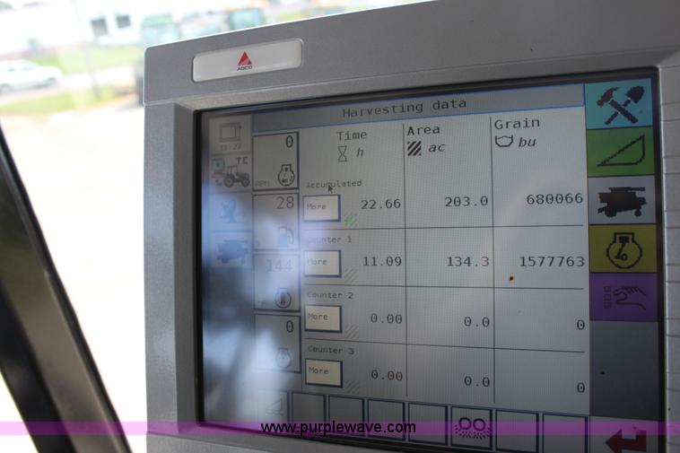 image for item A3735 2009 AGCO Challenger 670B RWA combine