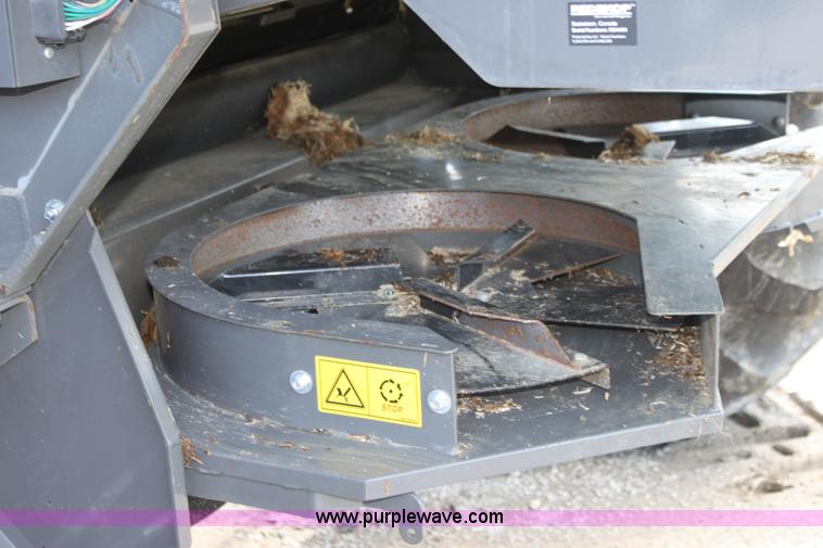 image for item A3735 2009 AGCO Challenger 670B RWA combine