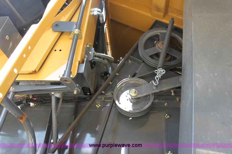 image for item A3735 2009 AGCO Challenger 670B RWA combine