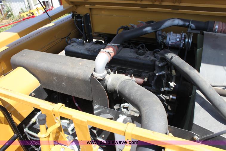 image for item A3735 2009 AGCO Challenger 670B RWA combine