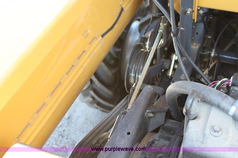 image for item A3735 2009 AGCO Challenger 670B RWA combine