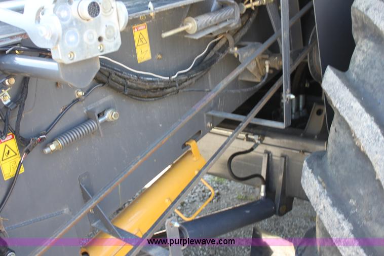 image for item A3735 2009 AGCO Challenger 670B RWA combine