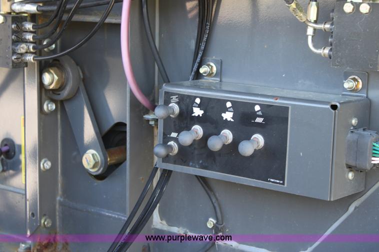 image for item A3735 2009 AGCO Challenger 670B RWA combine