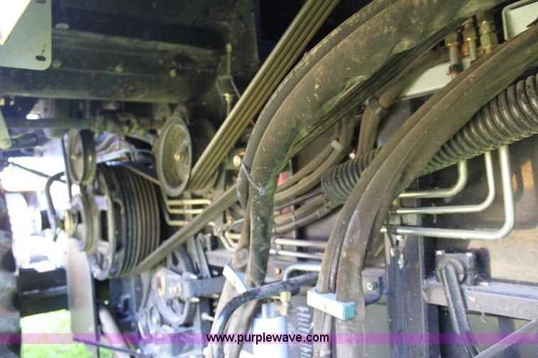 image for item A3737 2003 AGCO Gleaner R75 RWA combine