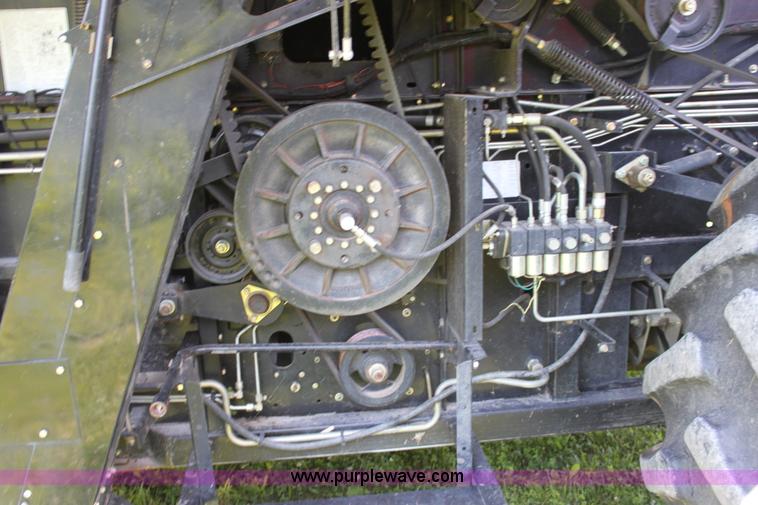 image for item A3737 2003 AGCO Gleaner R75 RWA combine