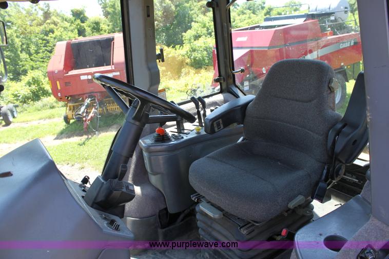 image for item A3738 1995 Caterpillar Challenger CH45 tractor