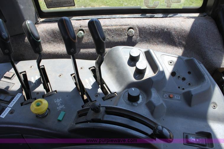 image for item A3738 1995 Caterpillar Challenger CH45 tractor