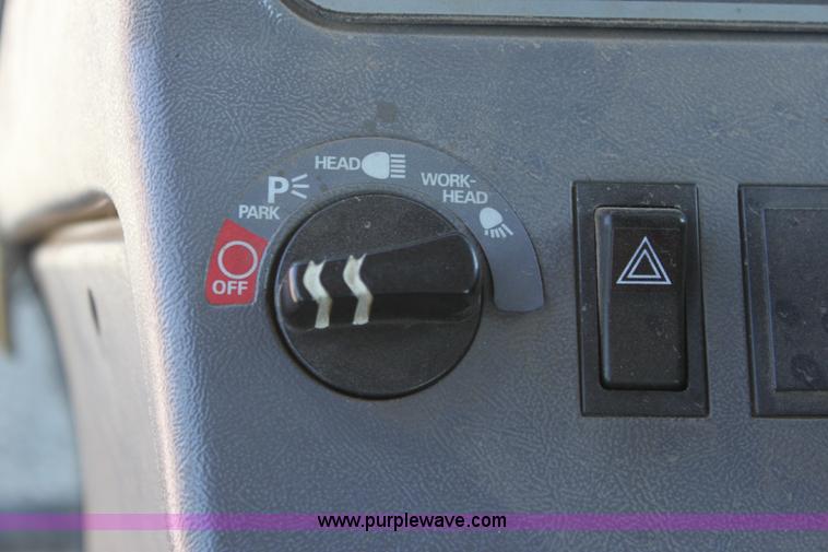 image for item A3738 1995 Caterpillar Challenger CH45 tractor