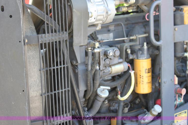 image for item A3738 1995 Caterpillar Challenger CH45 tractor