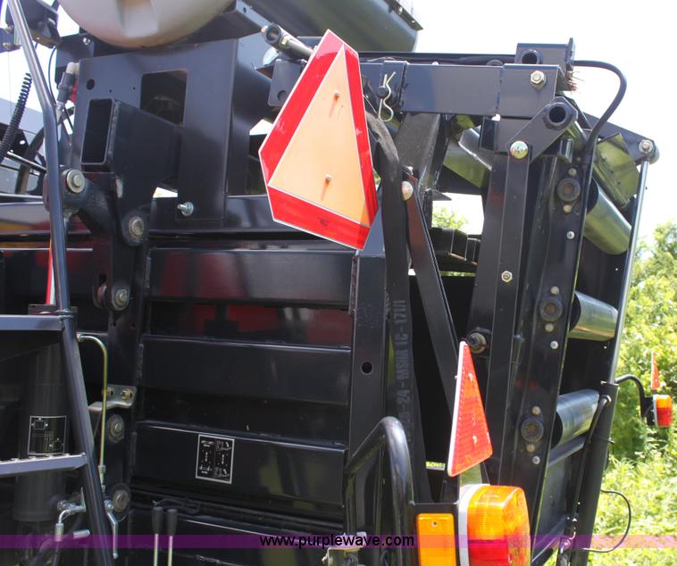 image for item A3740 2006 Case IH LBX332 large square baler