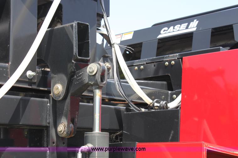 image for item A3740 2006 Case IH LBX332 large square baler