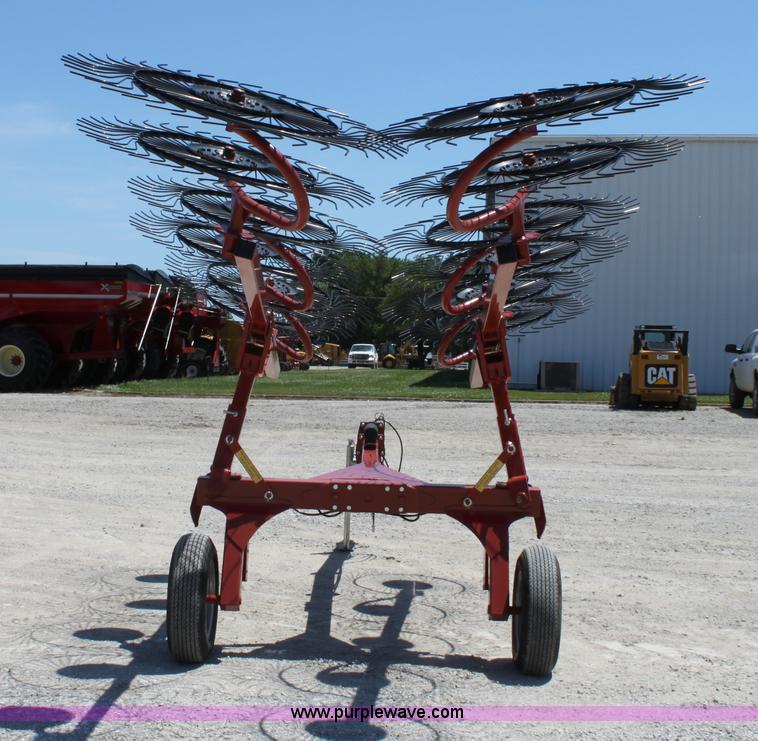 image for item A3744 2009 Rhino SWR12 hay rake