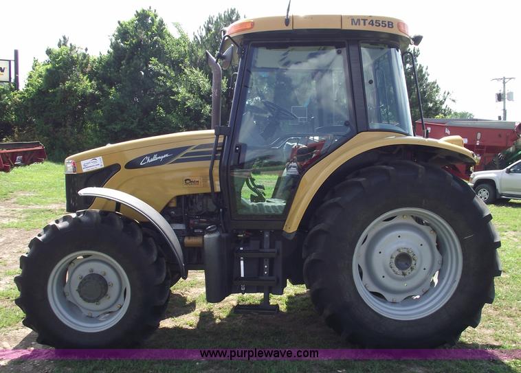 image for item A4163 2009 Challenger MT455B MFWD tractor