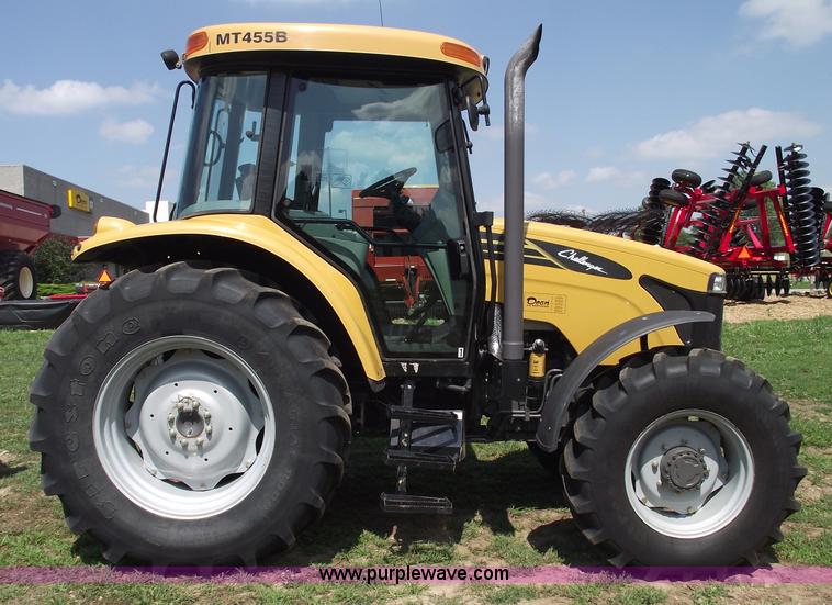 image for item A4163 2009 Challenger MT455B MFWD tractor