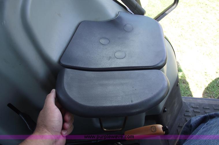 image for item A4163 2009 Challenger MT455B MFWD tractor