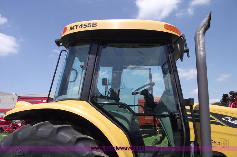 image for item A4163 2009 Challenger MT455B MFWD tractor