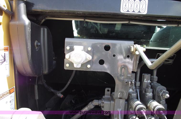 image for item A4163 2009 Challenger MT455B MFWD tractor