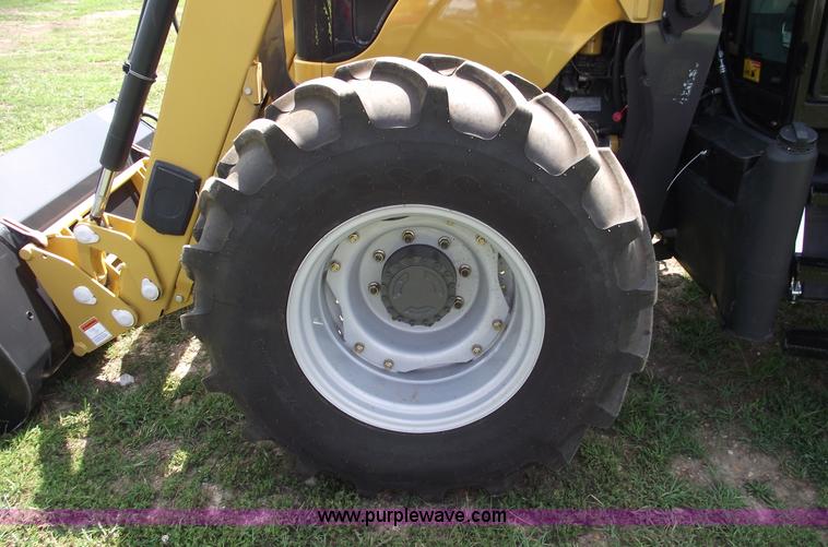 image for item A4164 2010 Challenger MT445B MFWD tractor