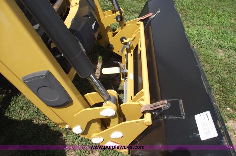 image for item A4164 2010 Challenger MT445B MFWD tractor