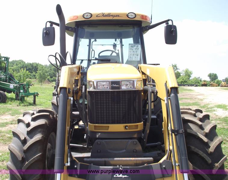 image for item A4164 2010 Challenger MT445B MFWD tractor