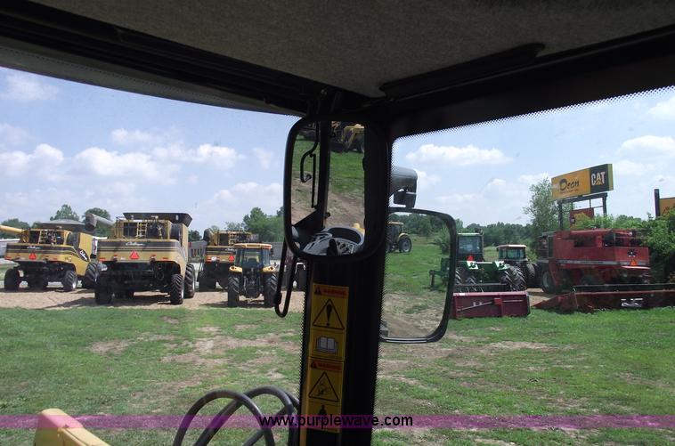 image for item A4164 2010 Challenger MT445B MFWD tractor