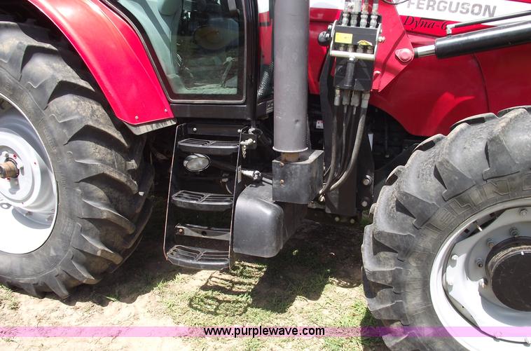 image for item A4214 2006 Massey-Ferguson 6480 MFWD tractor