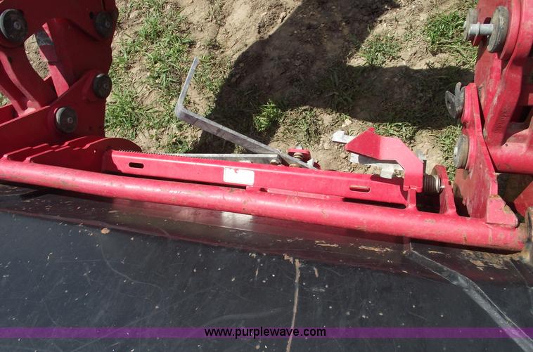 image for item A4214 2006 Massey-Ferguson 6480 MFWD tractor