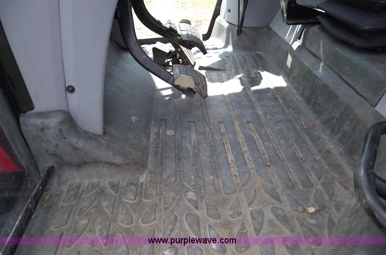 image for item A4214 2006 Massey-Ferguson 6480 MFWD tractor