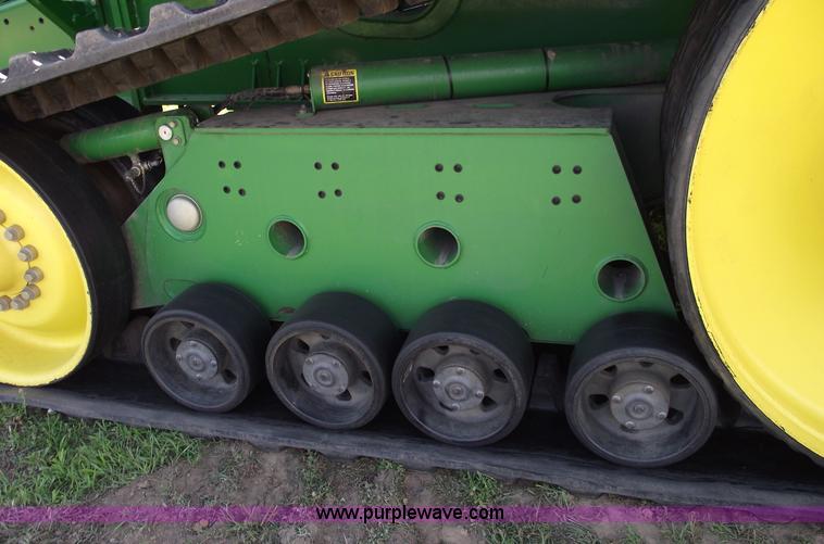 image for item A4215 2000 John Deere 9300T tractor