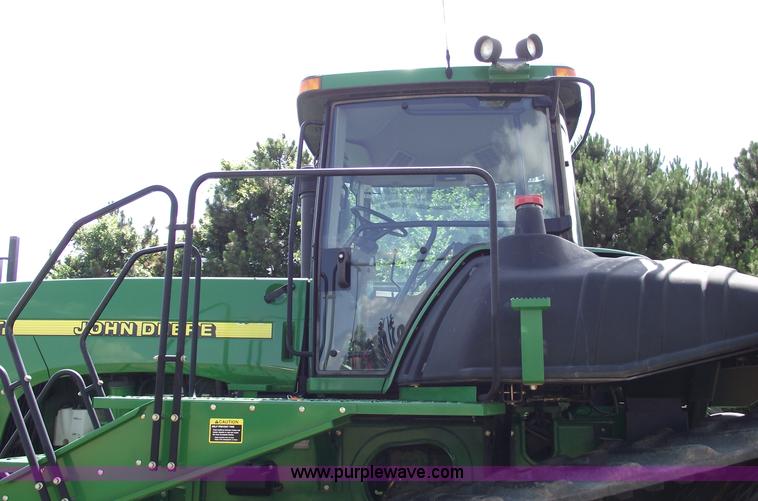 image for item A4215 2000 John Deere 9300T tractor