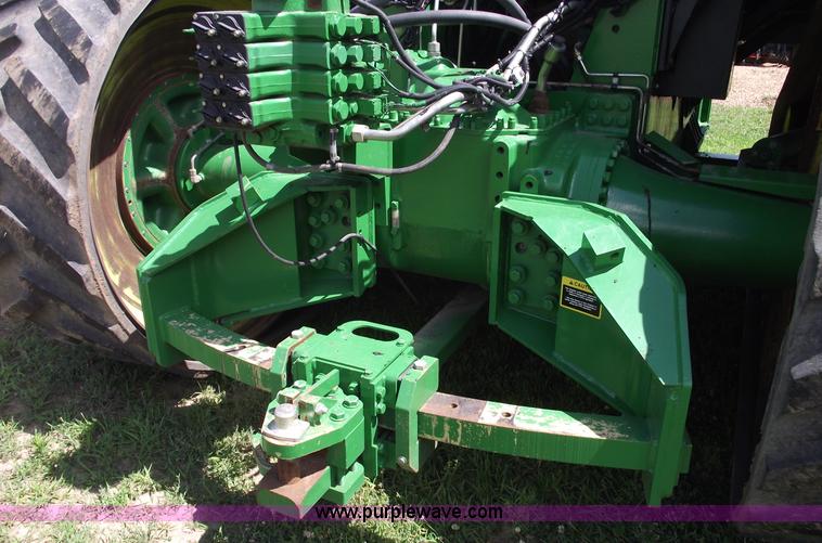 image for item A4215 2000 John Deere 9300T tractor