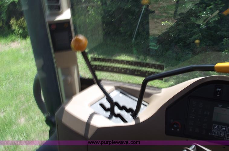 image for item A4215 2000 John Deere 9300T tractor