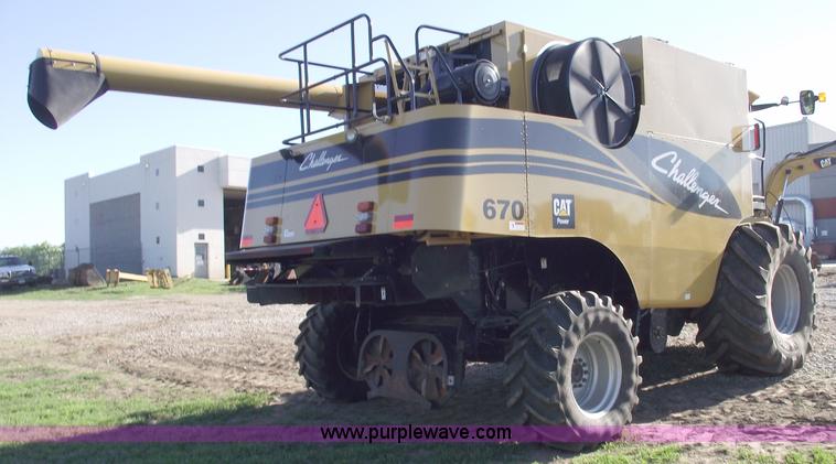 image for item A4227 2005 Challenger 670 RWA combine