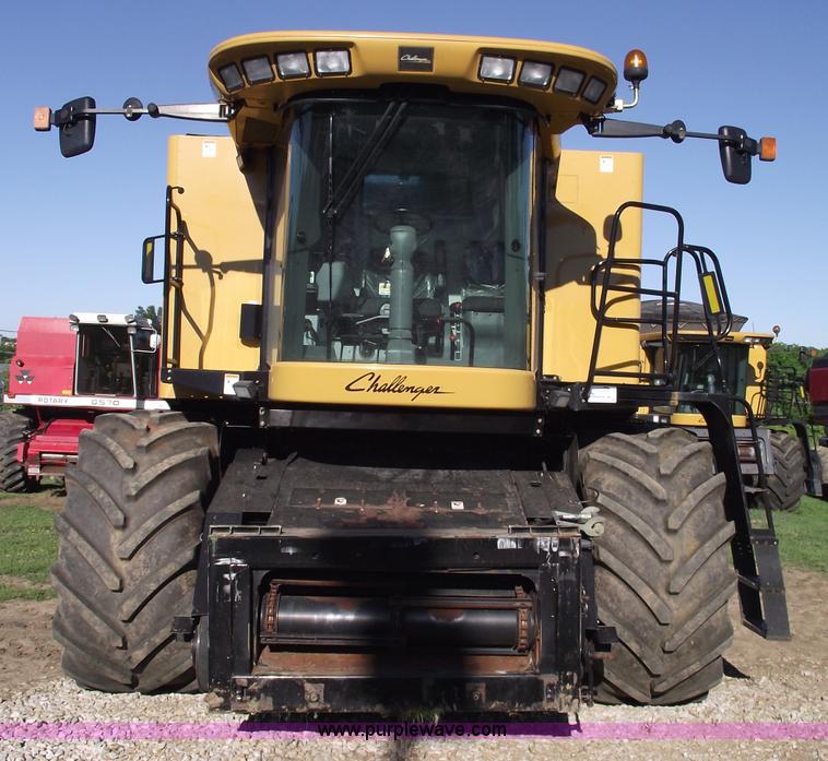 image for item A4227 2005 Challenger 670 RWA combine