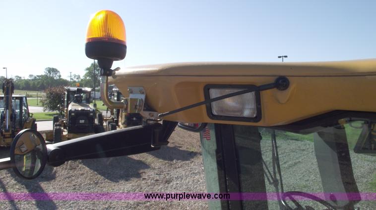 image for item A4227 2005 Challenger 670 RWA combine