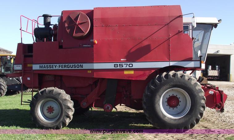 image for item A4230 1990 Massey-Ferguson 8570 RWA combine