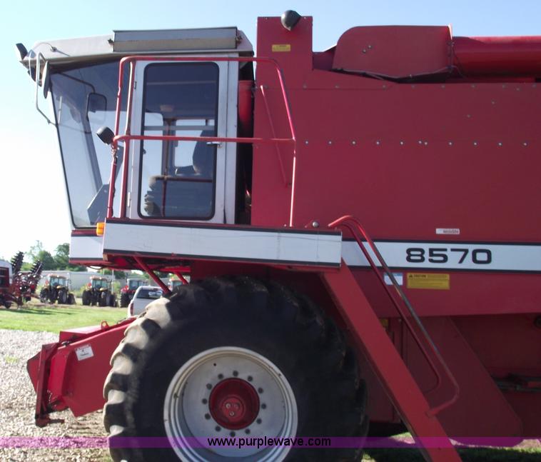 image for item A4230 1990 Massey-Ferguson 8570 RWA combine