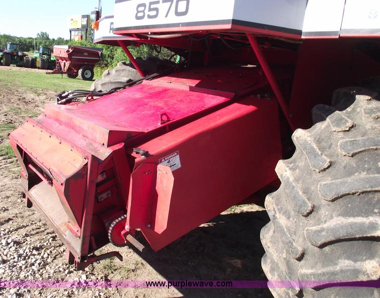 image for item A4230 1990 Massey-Ferguson 8570 RWA combine