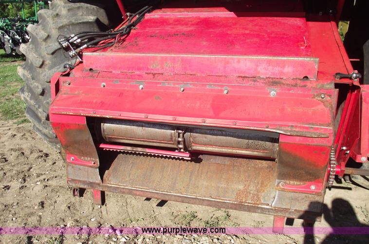 image for item A4230 1990 Massey-Ferguson 8570 RWA combine
