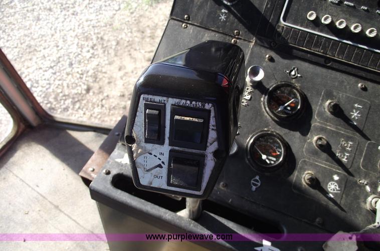 image for item A4230 1990 Massey-Ferguson 8570 RWA combine