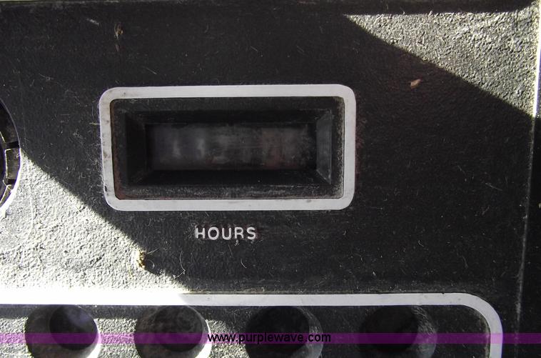 image for item A4230 1990 Massey-Ferguson 8570 RWA combine